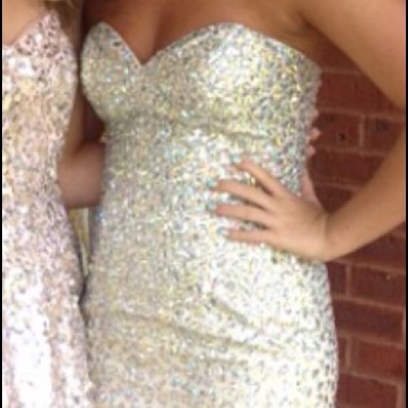 short homecoming/prom dress