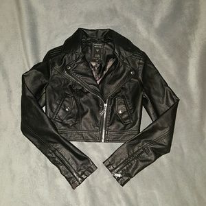 SOLD! Guess crop jacket