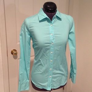 ROBIN'S EGG BLUE J. CREW BUTTON DOWN