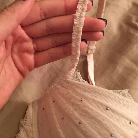 VS bra - Picture 2 of 3