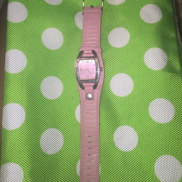 💗Authentic Leather Fossil Watch!💞