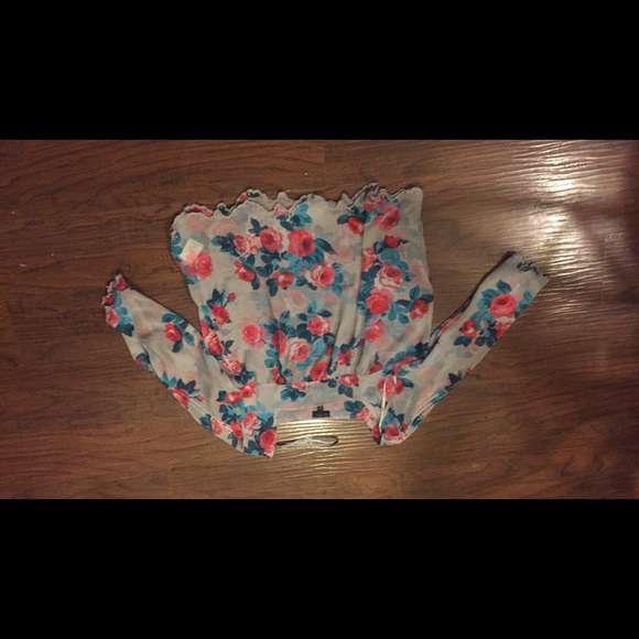Jessica Simpson blouse