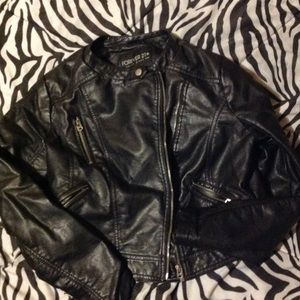 Forever 21 black leather jacket