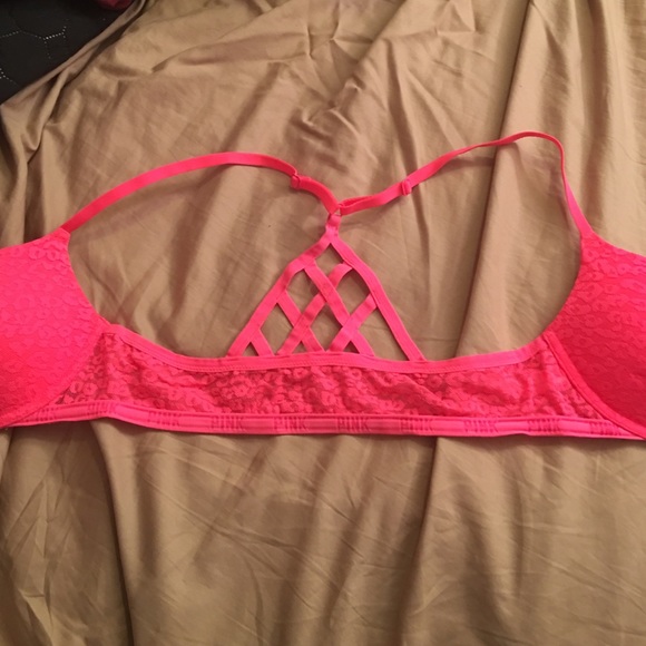 Pink push up bra - Picture 2 of 3