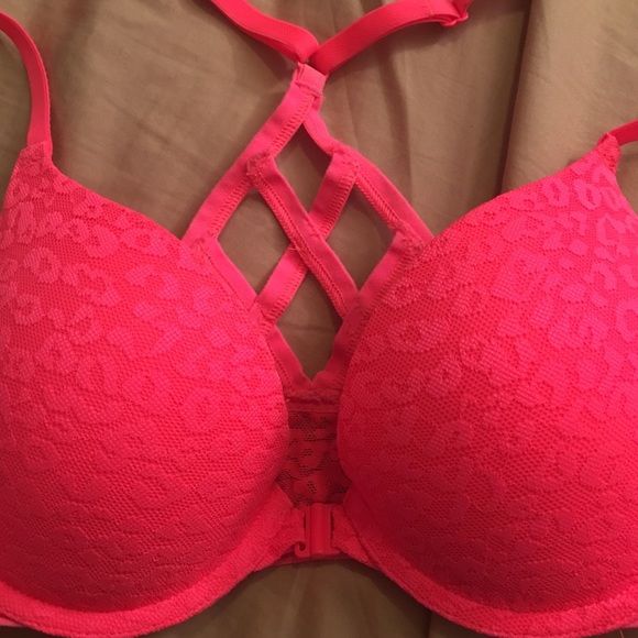 Pink push up bra - Picture 3 of 3