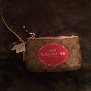 Coach wristlet new with tags