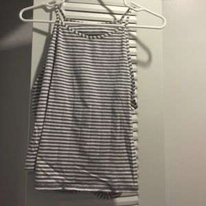 NEW/NEVER BEEN WORN white/gray stripped lulu top!