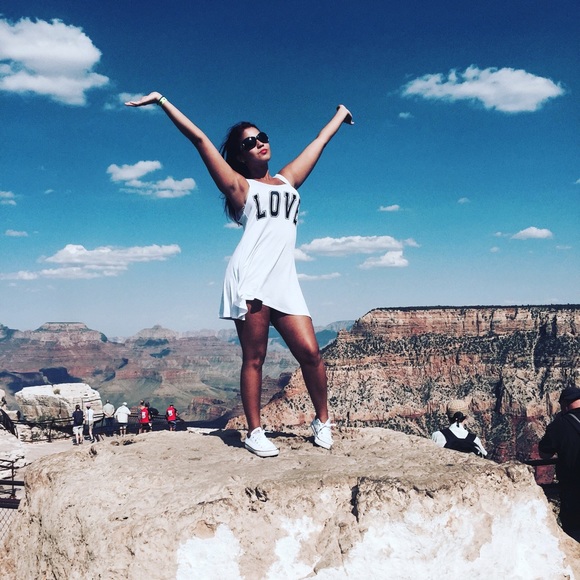 Meet your Posher, Checka - Picture 3 of 4