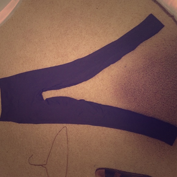 RESERVED Lulelemon leggings