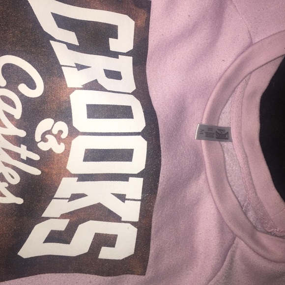 Crooks and castle pullover 😍😩 - Picture 2 of 2