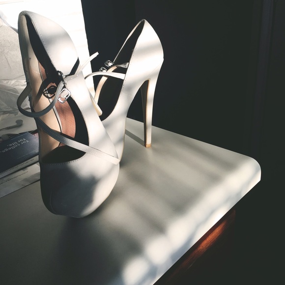 WINDSOR Shoes - LETS PARTY 🎉