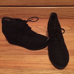 Black wedge booties