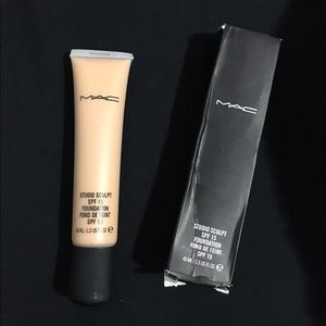 studio sculpt foundation