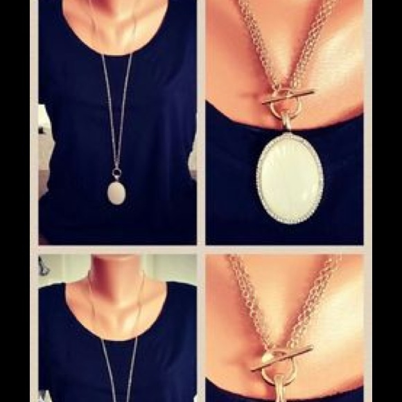 Premier Designs Jewelry - Avery gold necklace