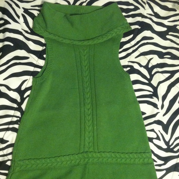 Green Turtleneck Pullover