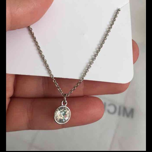 Jewelry - Silver plated necklace