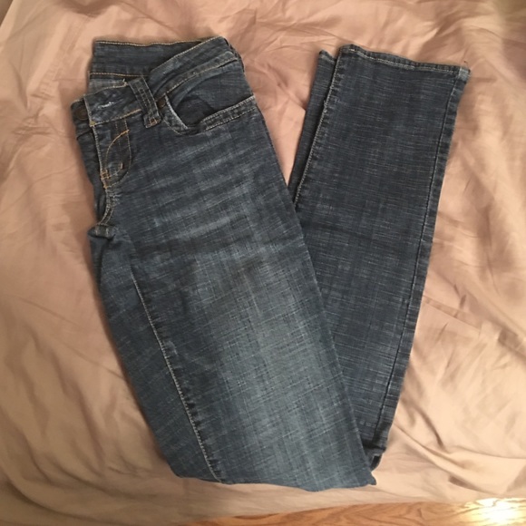 Jeans - Picture 1 of 2