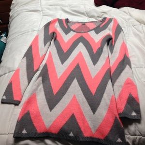 Peach/gray chevron sweater
