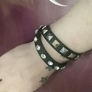 Wrap around bracelet