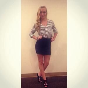 Meet your Posher, Karlie