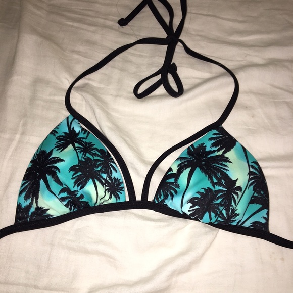 VS PINK Reversible Bikini Top