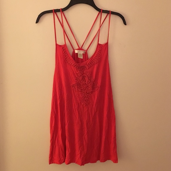 Pink Embroidered Tank 💕