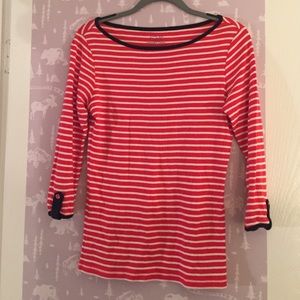 Vineyard Vines red and white striped shirt