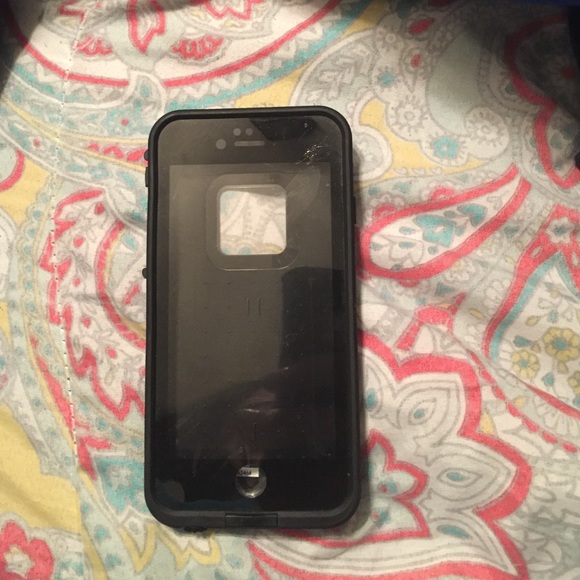 Lifeproof  Iphone 6 case.