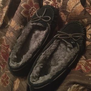 black ugg moccasins sz 9