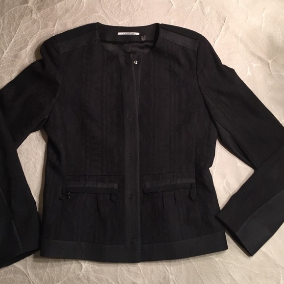 Tahari black jacket