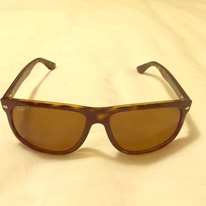 Ray ban sunglasses