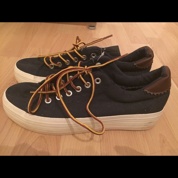 BDG Navy Platform Sneakers from Urban Outfitters