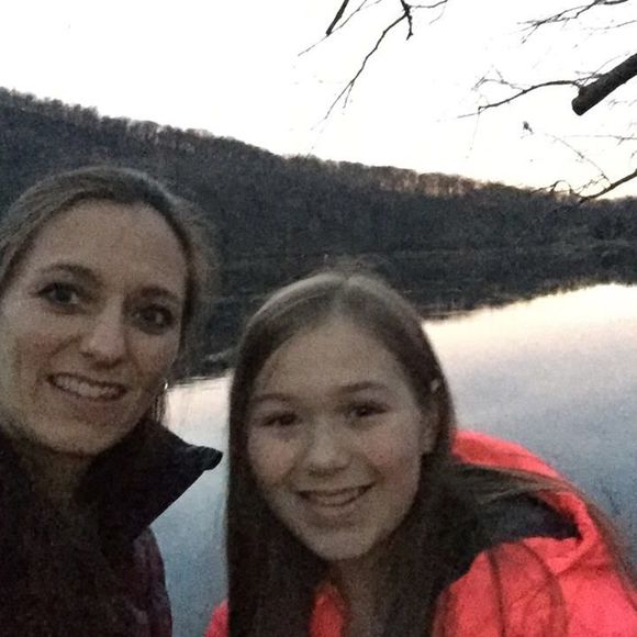 Meet your Posher, Stephanie - Picture 1 of 1