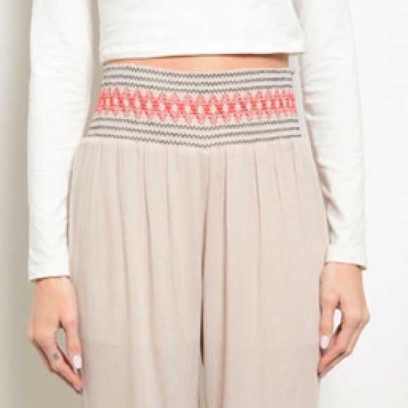 Sabrina Genie Pants Pastel - Picture 3 of 4