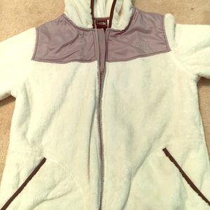 Girls white north face jacket