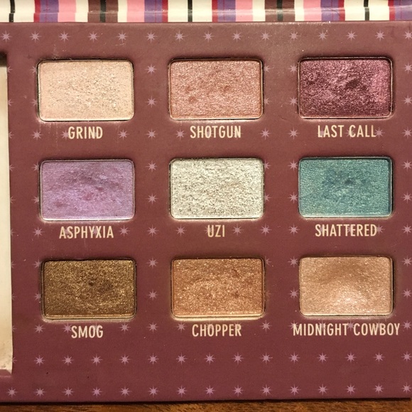 Urban decay eyeshadow set