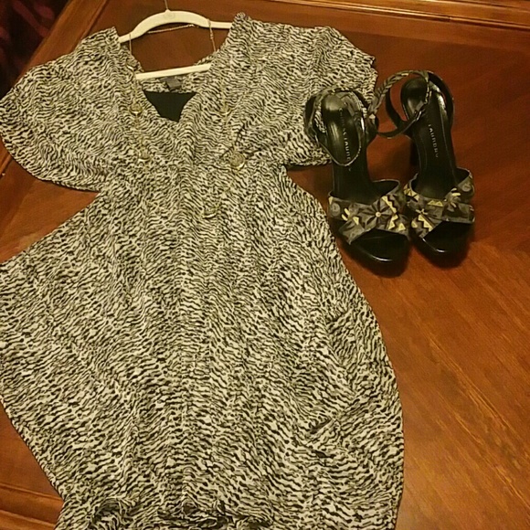 Chinese Laundry Tribal Print Heel Sandals