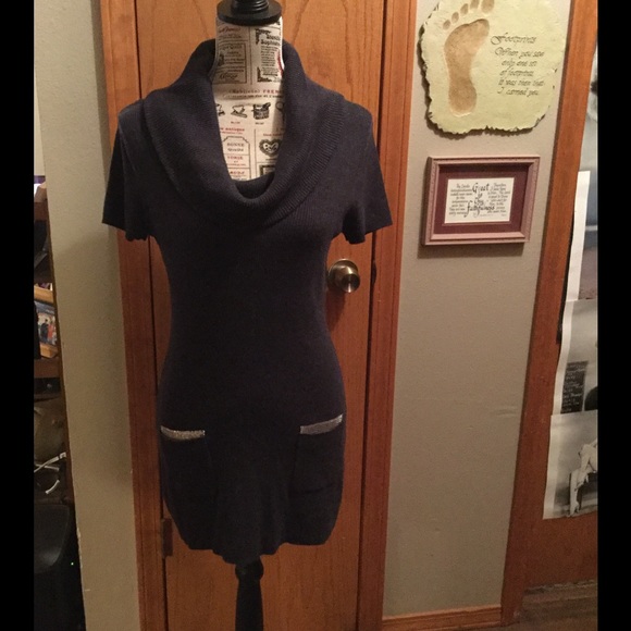 Short Sleeve Cowl-Neck Studded Tunic Sweater - Picture 4 of 4