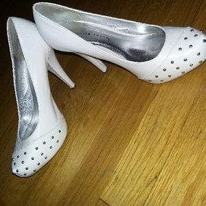 Selling white heels