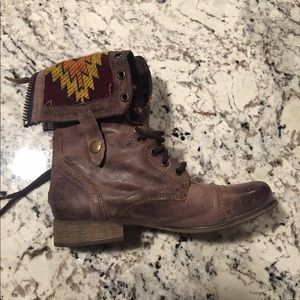 Steve Madden combat boots