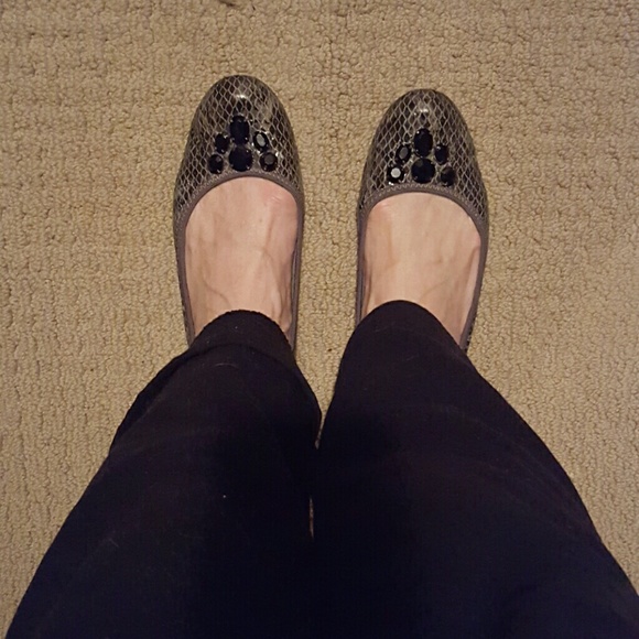 Snakeskin look dressy flats