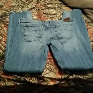 Lucky jeans