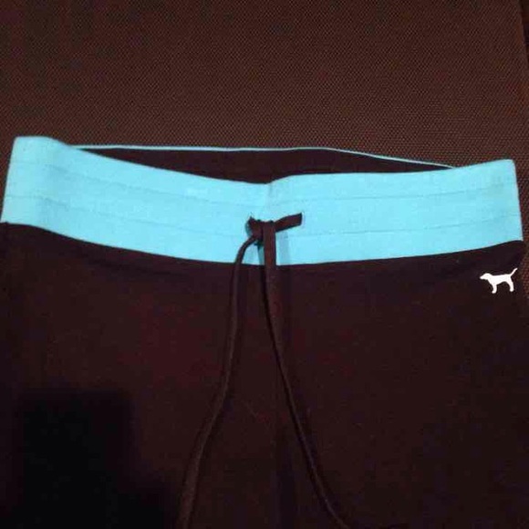 M VS SWEATPANTS
