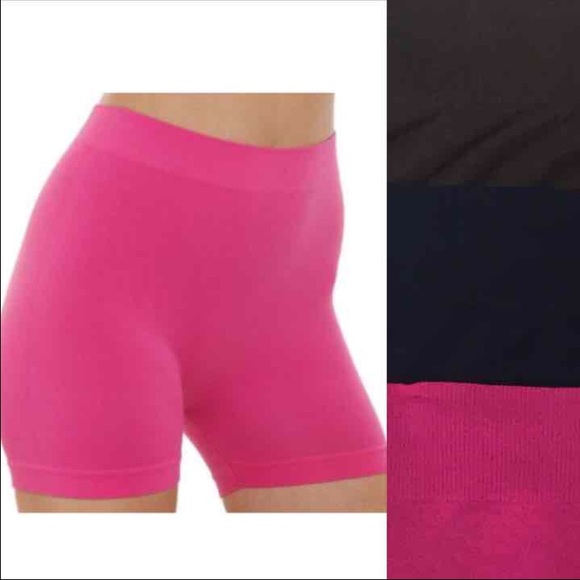 3 Pairs of Yoga Shorts
