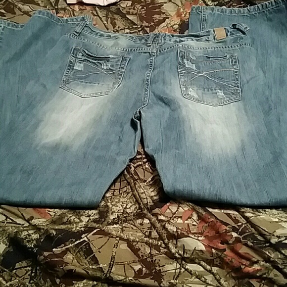 Maurices jeans - Picture 1 of 3