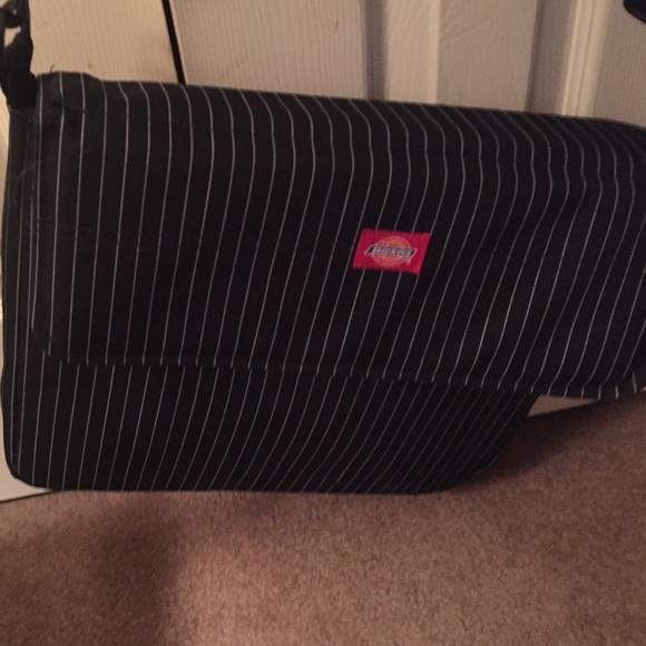 Laptop bag