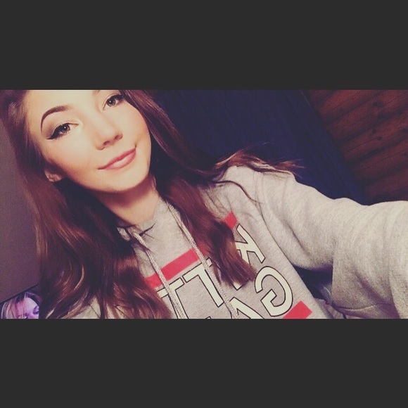 Meet your Posher, Samantha