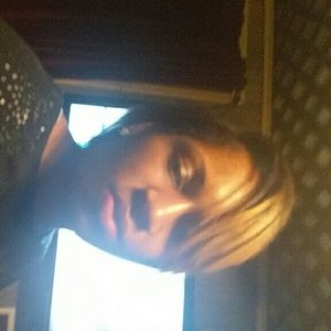 Meet your Posher, Yolanda