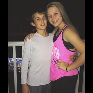 Meet your Posher, Elise