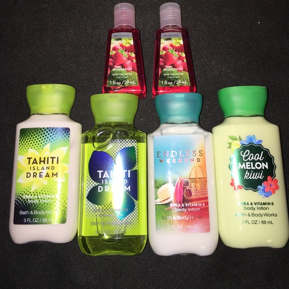 Bath and body works Accessories - Bath and body works bundle